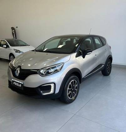 RENAULT CAPTUR 1.6 16V SCE FLEX LIFE X-TRONIC RENAULT CAPTUR 1.6 16V SCE FLEX LIFE X-TRONIC